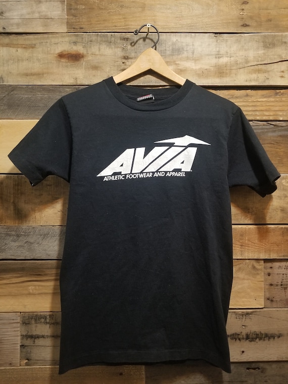 avia clothing