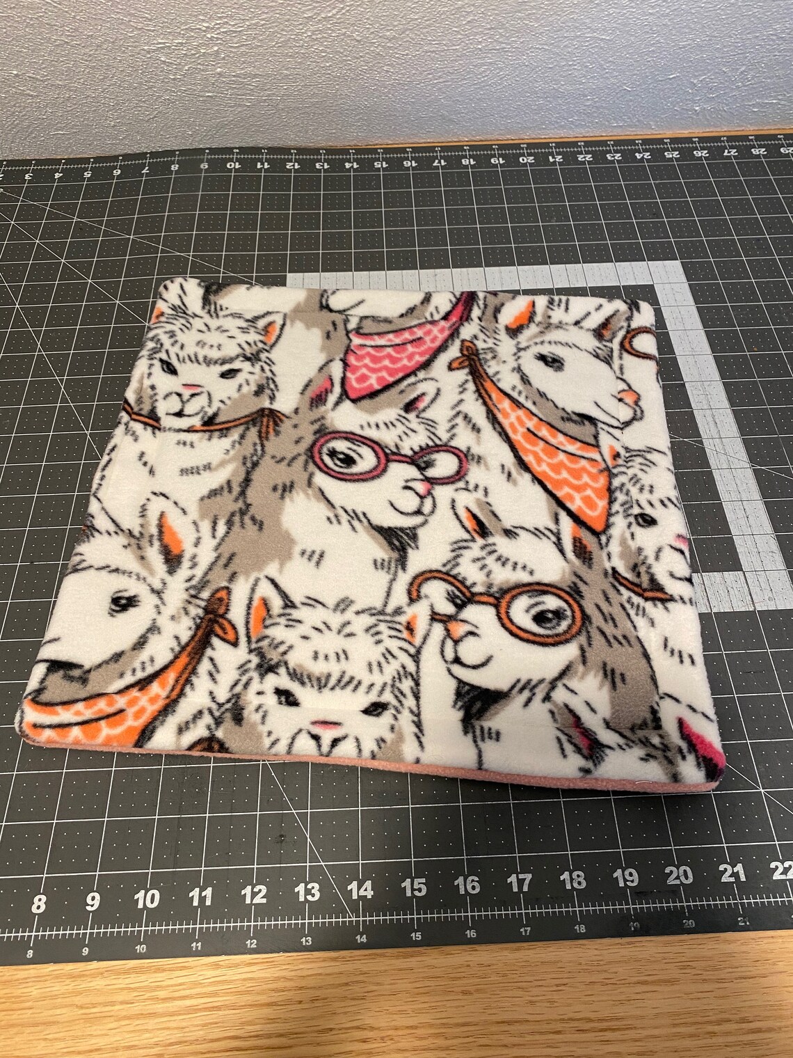 1x1 Guinea Pig Fleece Potty Pad With Uhaul Llama Fleece Cage Etsy
