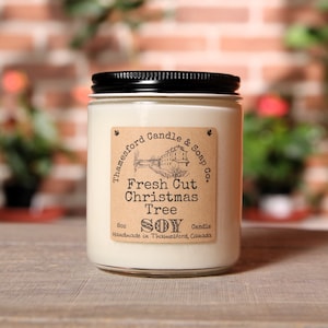 Fresh Cut Christmas Tree Scented Candle - Just like a freshly cut Christmas Tree