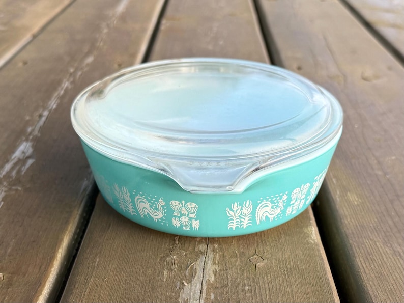 Vintage Pyrex Amish Butterprint Pattern White on Turquoise 1 Pint ...