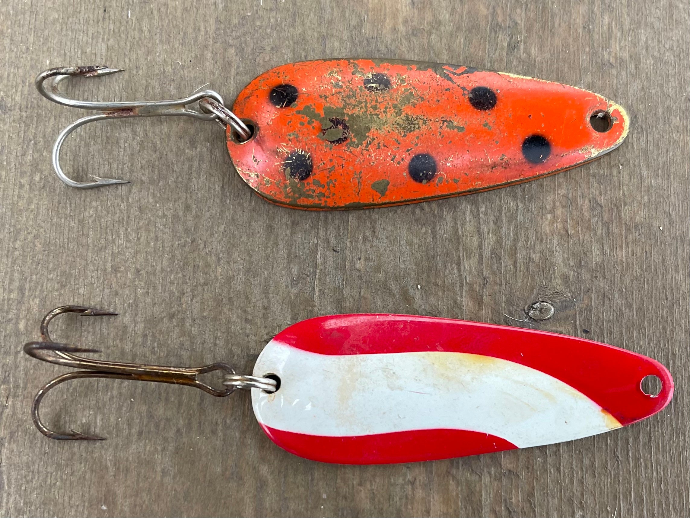 Collection of Two Vintage Jig Spoon Fishing Lures Len Thompson and Lucky  Strike Canada Retro Fishing Tackle Gift for Fisherman Fishing Lover -   Finland