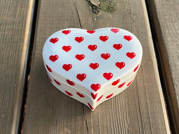 Vintage Pop Art Style Heart Red and White Porcela… - image 10
