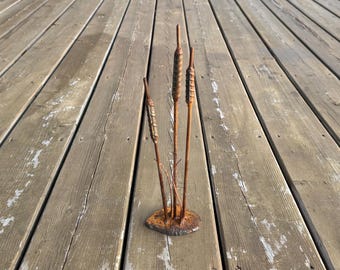 Vintage Rusted Scrap Metal Cattails Reeds Sculpture Yard Art Folksy Decor