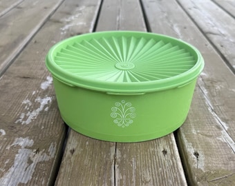 Vintage Tupperware Apple Green Servalier 1204 Canister with Matching Lid Made in Canada Retro Kitchen Storage Decor
