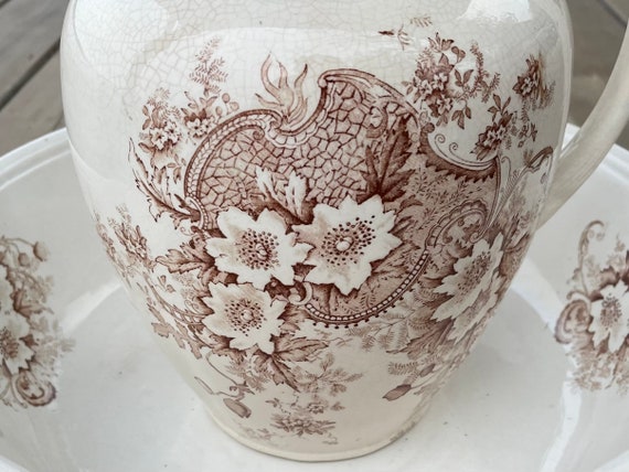 Antique Thornbury 1800s Aesthetic Movement Brown Transferware