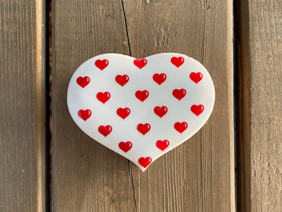 Vintage Pop Art Style Heart Red and White Porcela… - image 2