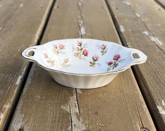 Vintage Royal Albert Winsome Pattern Pink Roses Blue Flowers Floral Fine Bone China Sweet Meat Dish Made in England