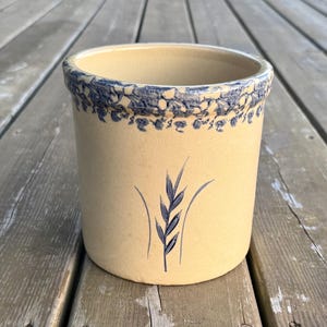 Vintage Robinson Ransbottom Pottery 2 Quart High Jar with Sponegware Wheat Design Made in  Roseville, Ohio, USA Primitive Farmhouse Kitchen