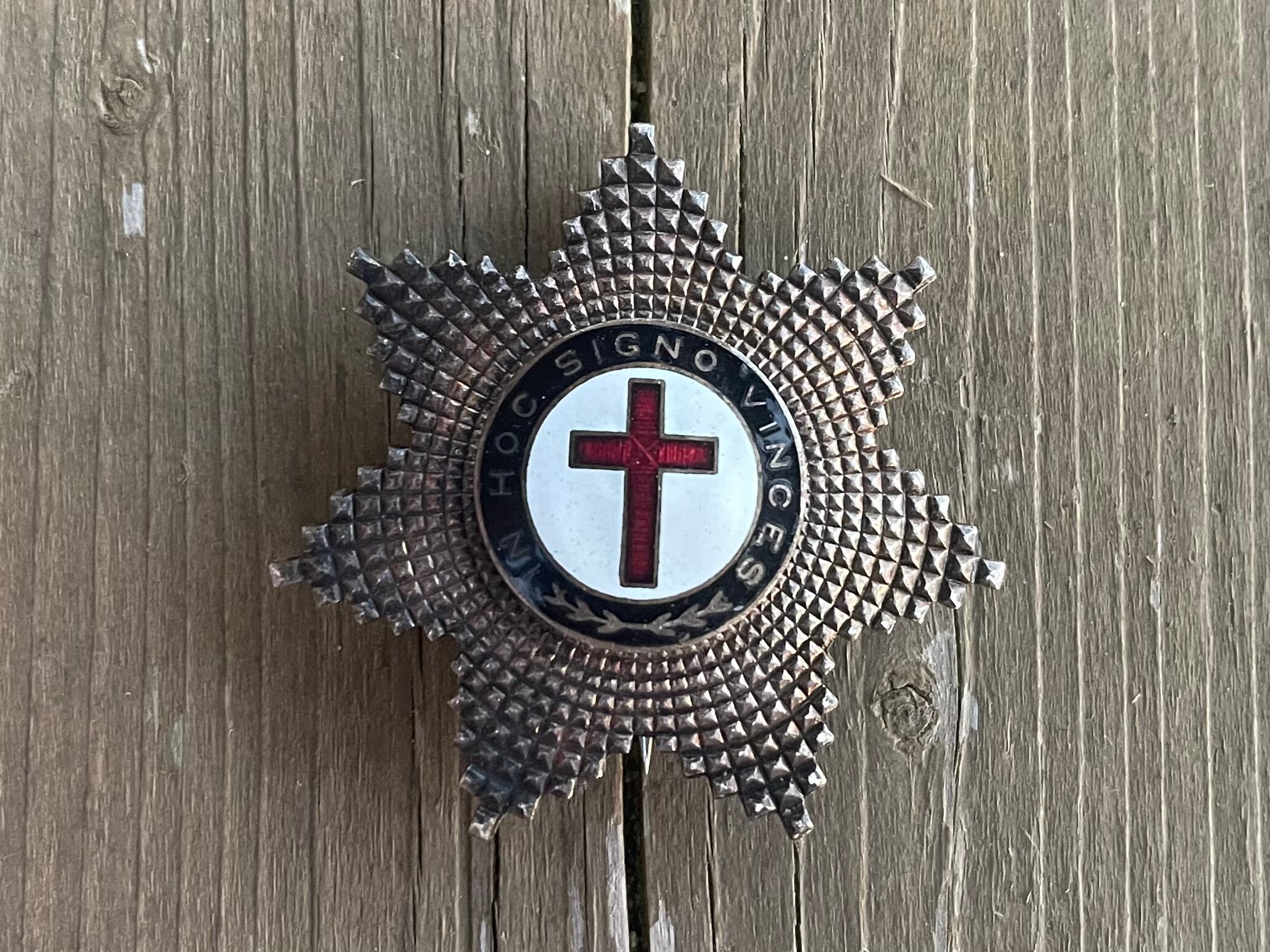 Vintage Masonic Silver Tone and Enamel in Hoc Signo Vinces “in