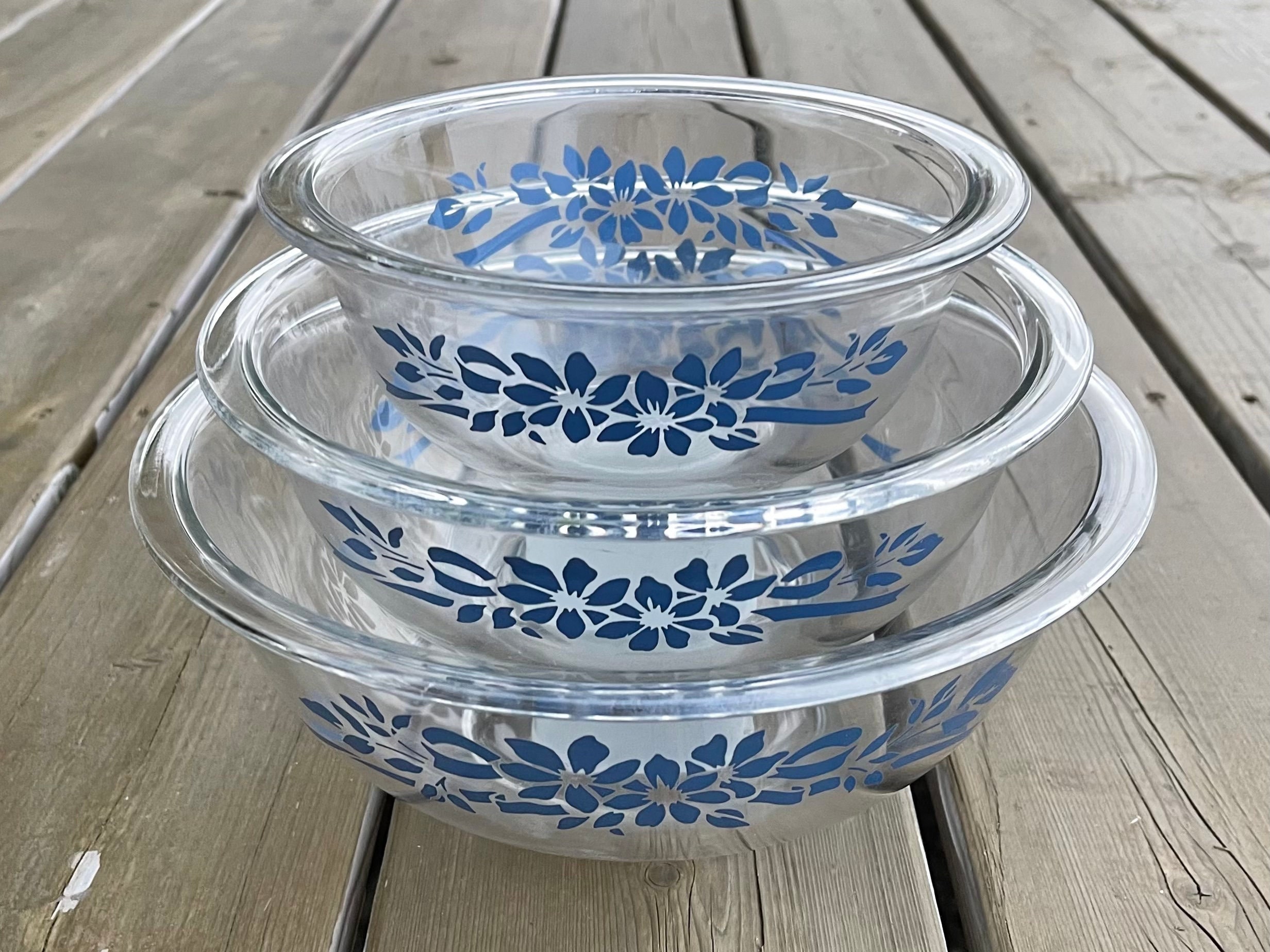set of four vintage clear kitchen glass mixing bowls, nesting