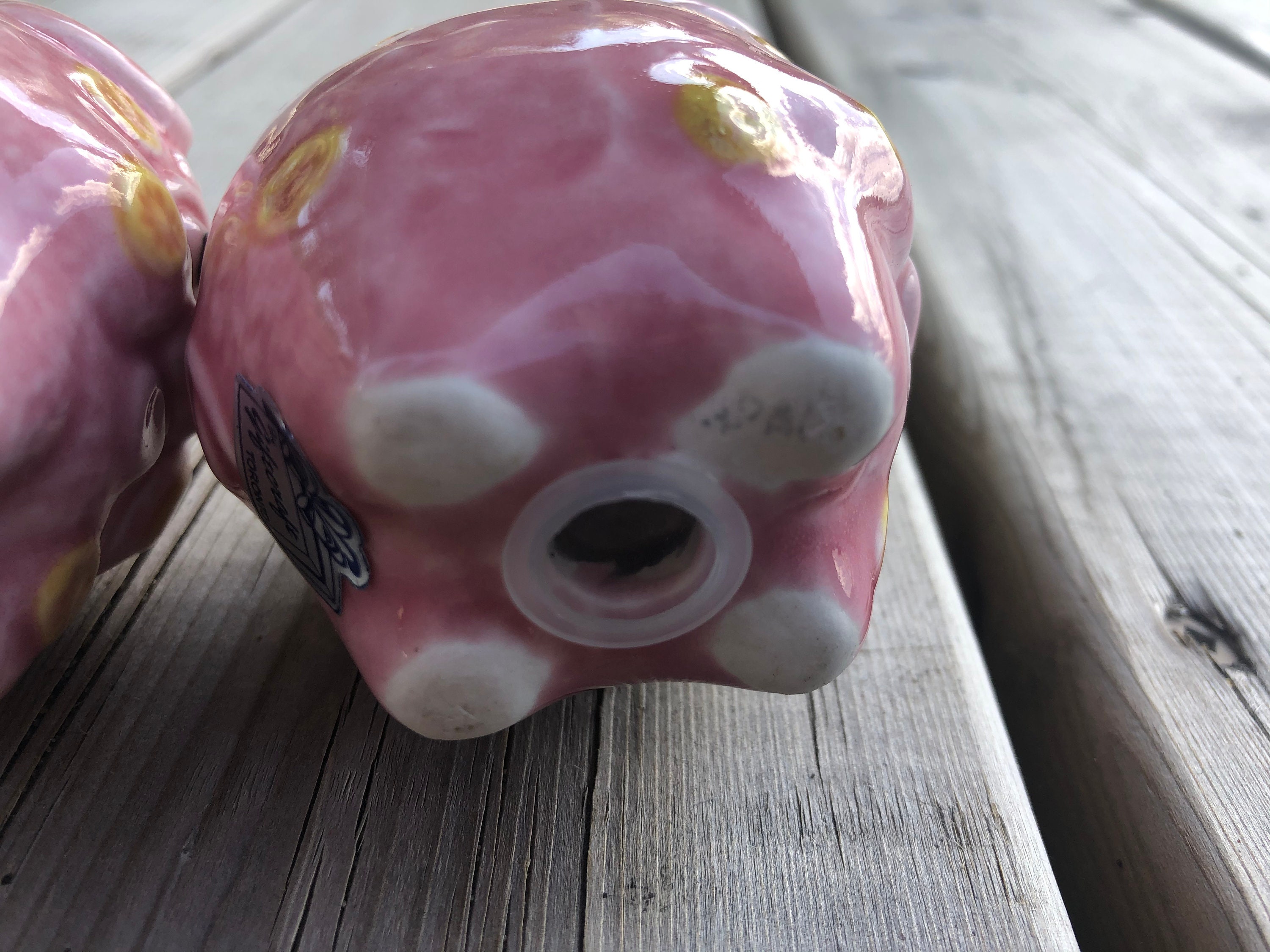 60s Kitchen Kitsch Wood Pig Salt and Pepper Shakers Hostess Gift Dining & Serving Salt & Pepper