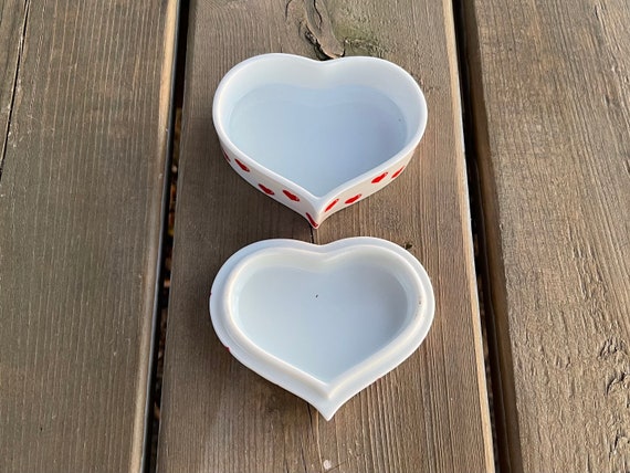 Vintage Pop Art Style Heart Red and White Porcela… - image 7