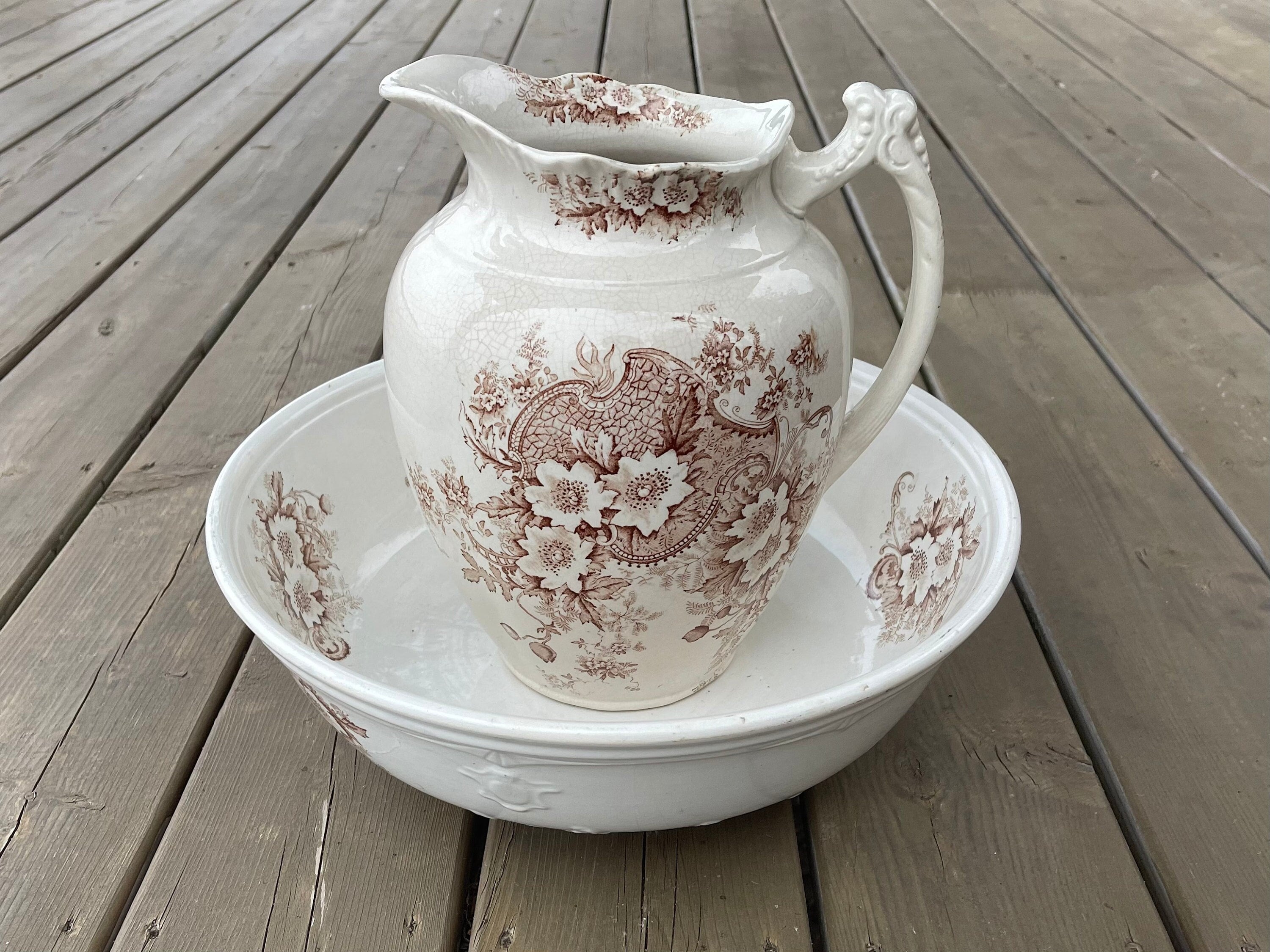 Antique Thornbury 1800s Aesthetic Movement Brown Transferware