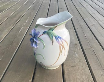 Vintage Franz Designs Sculptured Porcel Long Tailed Hummingbird Wine Cooler Vase FZ00761 Made in China Retro Hummingbird Decor
