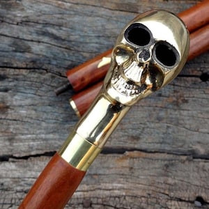 Skeleton Skull Head Handle Gothic Wood Walking Stick/Cane Solid Brass Hand Crafted Walking Stick I Hand Carved Cane Halloween bloody Vampire