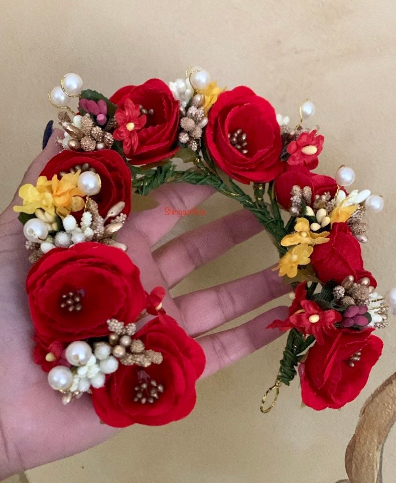 Bollywood Gajra hairpiece tiara reusable Made Something Cuter Than Me?? I don main image 4