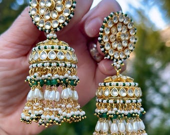 Pendientes jhumki Pachi Kundan, colgantes con motivos, perlas, motivos verdes, cuentas, para novias, regalos para ella, bodas, fiestas, joyería india y pakistaní