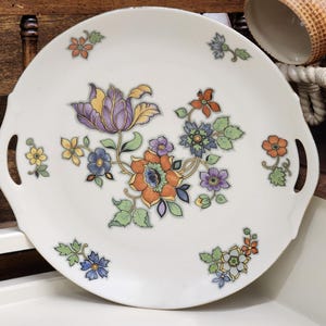 Hand Painted Round Decorative Floral Design Porcelain Plate Bavaria Germany