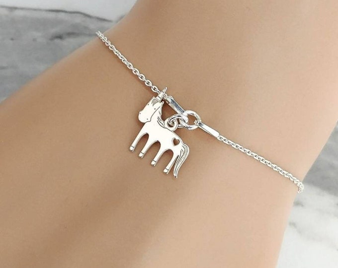 Unicorn Bracelet 925 Sterling Silver Tiny Unicorn Bracelet Magical Unicorn Bracelet Unicorn Jewelry