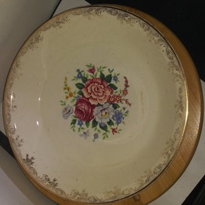 Vintage Floral Bowl 22K Gold -Cambridge, Ohio. National Brotherhood of Operative Potters.