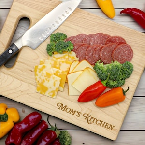 Personalized Mothers Day Cutting Board, Custom Gift for Wife, Monogrammed Gifts for her, Personalized Mother&#39;s Day Gift, USA Made