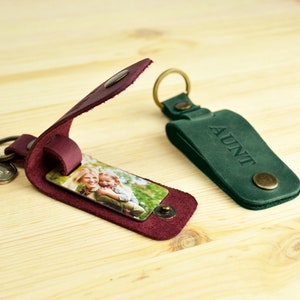 Photo keyring, Leather photo keychain, Keychain with photo, Auntie gifts, Aunt gift from niece, Aunt gift from nephew, Gift from auntie
