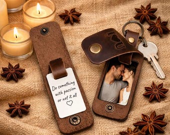 Keychain for boyfriend personalised, Custom boyfriend gift, Leather photo keychain with keepsake, Anniversary gifts for boyfriend, bf gift