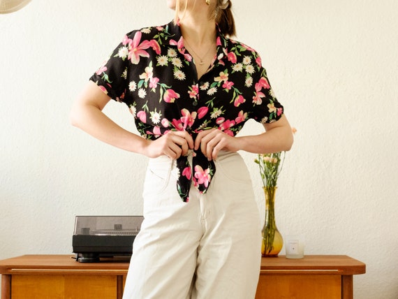 Vintage floral print blouse / 80s blouse / Black … - image 3