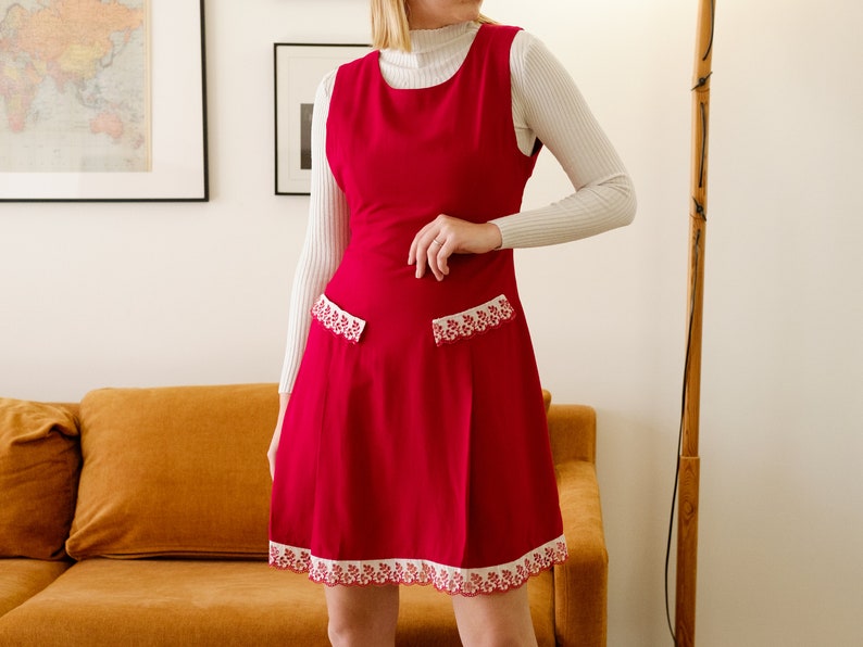 Vintage mini dress / Festive dress / Red dress / A-line dress / Pleated dress / Christmas dress / New year dress / 90s dress / 60s dress / M image 3