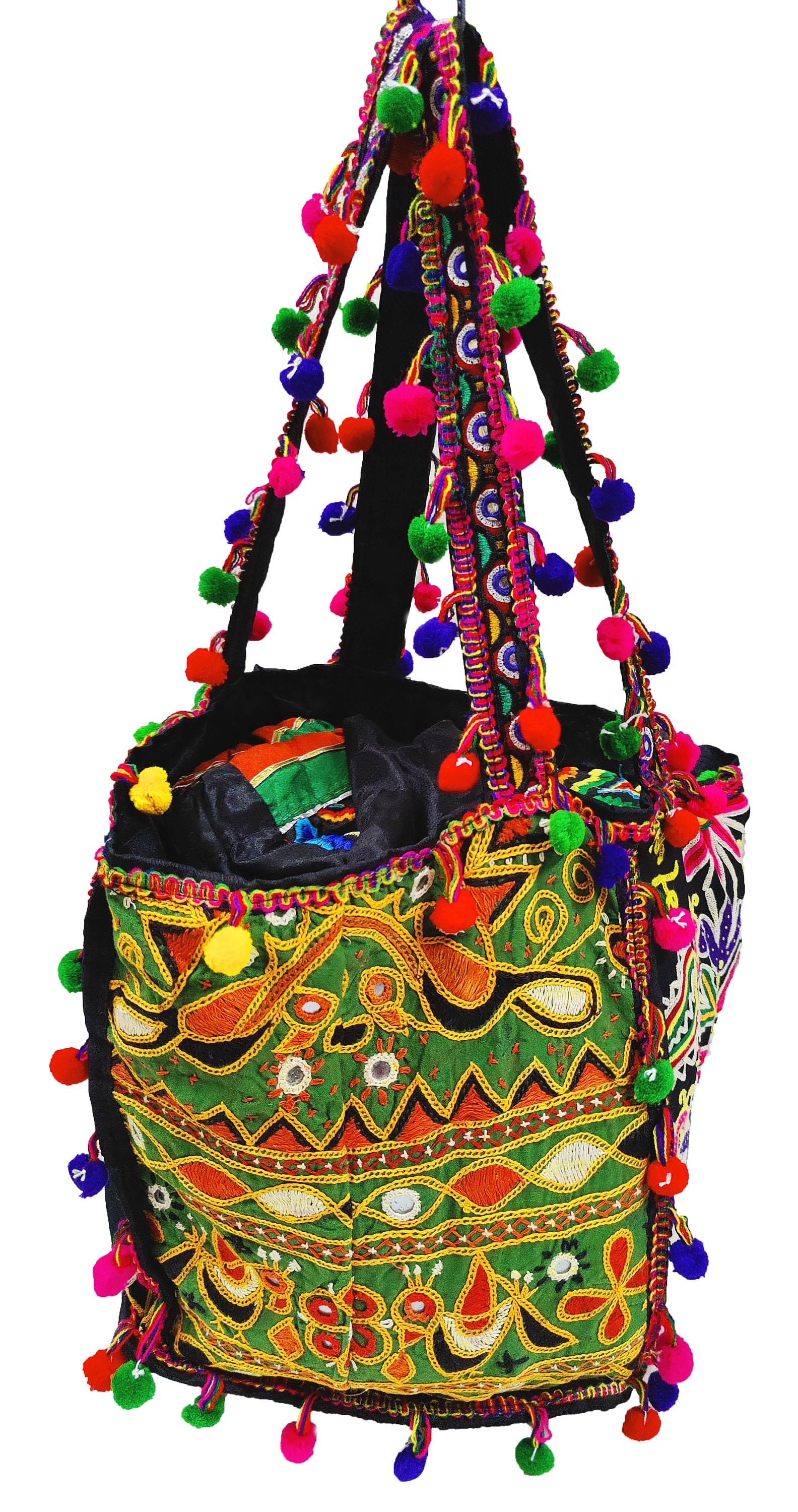 These bags are all Ibiza style!  Boho bags, Bohemian bags, Boho bag