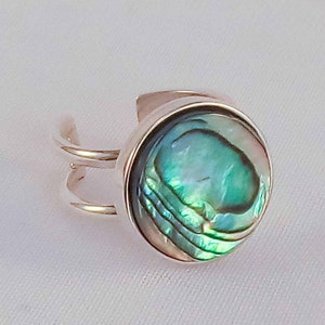 Adjustable Abalone Shell Ring, Abalone Sterling Silver Ring, Boho Beach Ring, Sterling Silver Shell Ring, Shell Jewelry, Round Gemstone