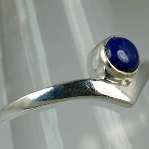 Natural Lapis Lazuli , Round Gemstone, 925 Sterling Silver, Blue Gemstone, Chevron Ring, Statement Ring, Ready To Ship, Lapis Jewelry