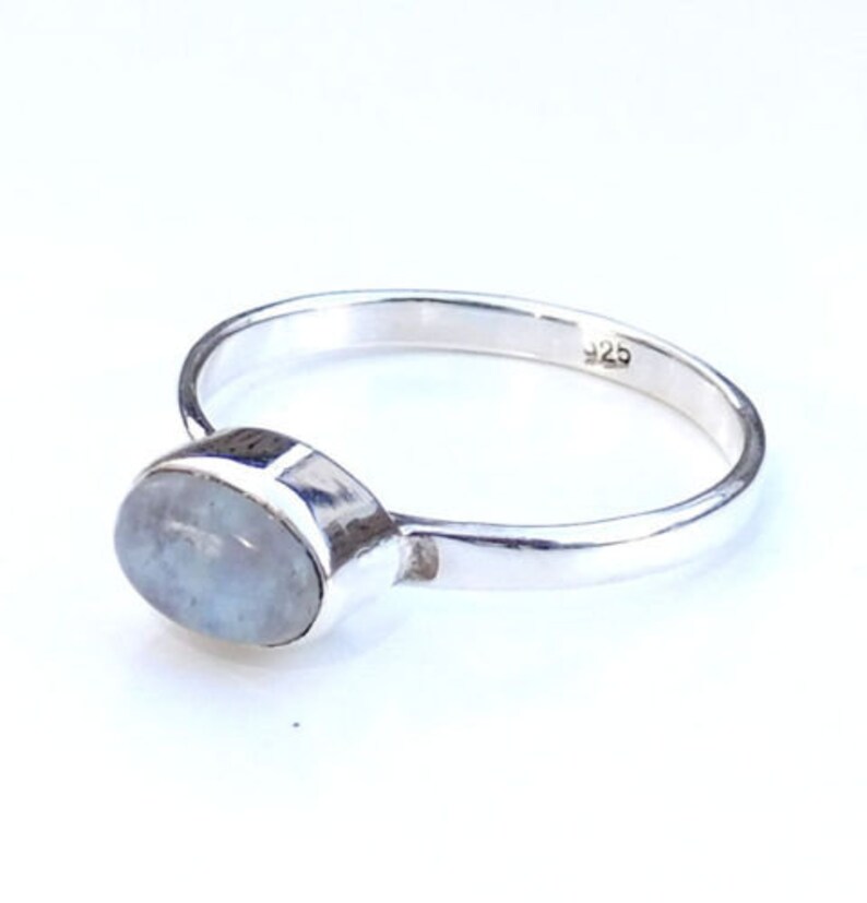 Dainty Ring Oval Silver Ring Simple Ring Bezel Setting Natural Stone Ring Promise Ring Labradorite Silver Ring Oval Stone Cheap Ring