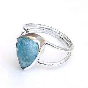 Handmade Sterling Silver Aquamarine Ring: Statement Jewelry