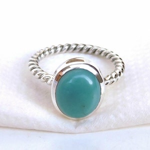 Green Onyx Sterling Silver Ring: Twisted Wire Band, Boho Jewelry
