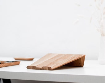 Wooden laptop stand - laptop riser for home office, laptop stand, notebook holder, sustainable gift, solid oak & walnut wood