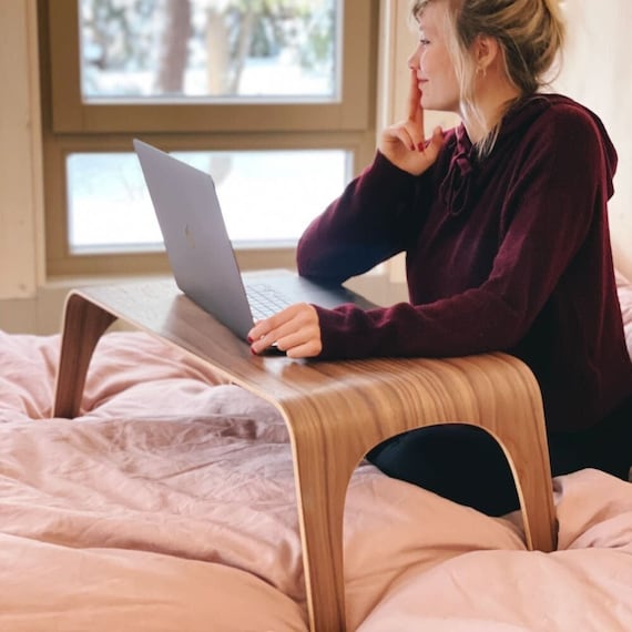 nauwkeurig Ingrijpen Symfonie Houten laptop tafel in groot of klein walnoot dienblad - Etsy België