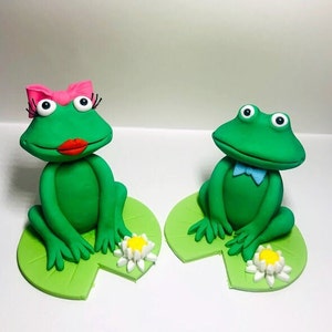 Fondant Frogs Cake toppers Cake decoration Vegan and Nut Free image 1