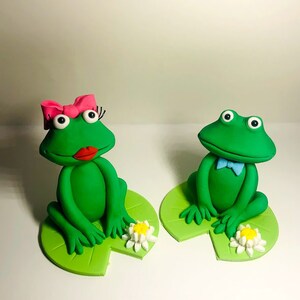 Fondant Frogs Cake toppers Cake decoration Vegan and Nut Free image 4