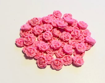Edible fondant small roses (0.60 inches) for cake or cupcake decorations