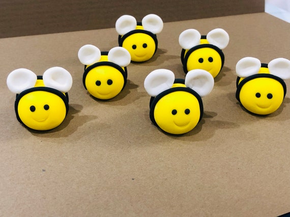 BUMBLE BEE Edible Cupcake Topper Image Frosting Sheet Cookie Stickers  Custom!