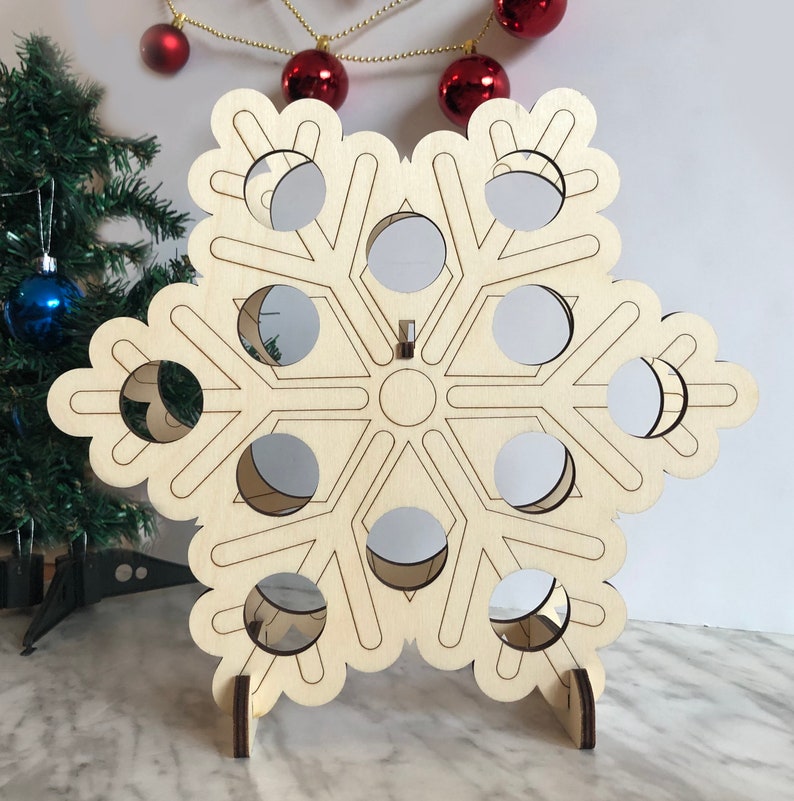 Snowflake Christmas Wine and Spirit Advent Calendar 12 Days Countdown image 2