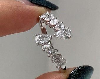 Pear Cut Moissanite Bypass Ring 14K White Gold Open Toi et Moi Ring Pear Cluster Wedding Band Unique Statement Ring Promise Ring For Her
