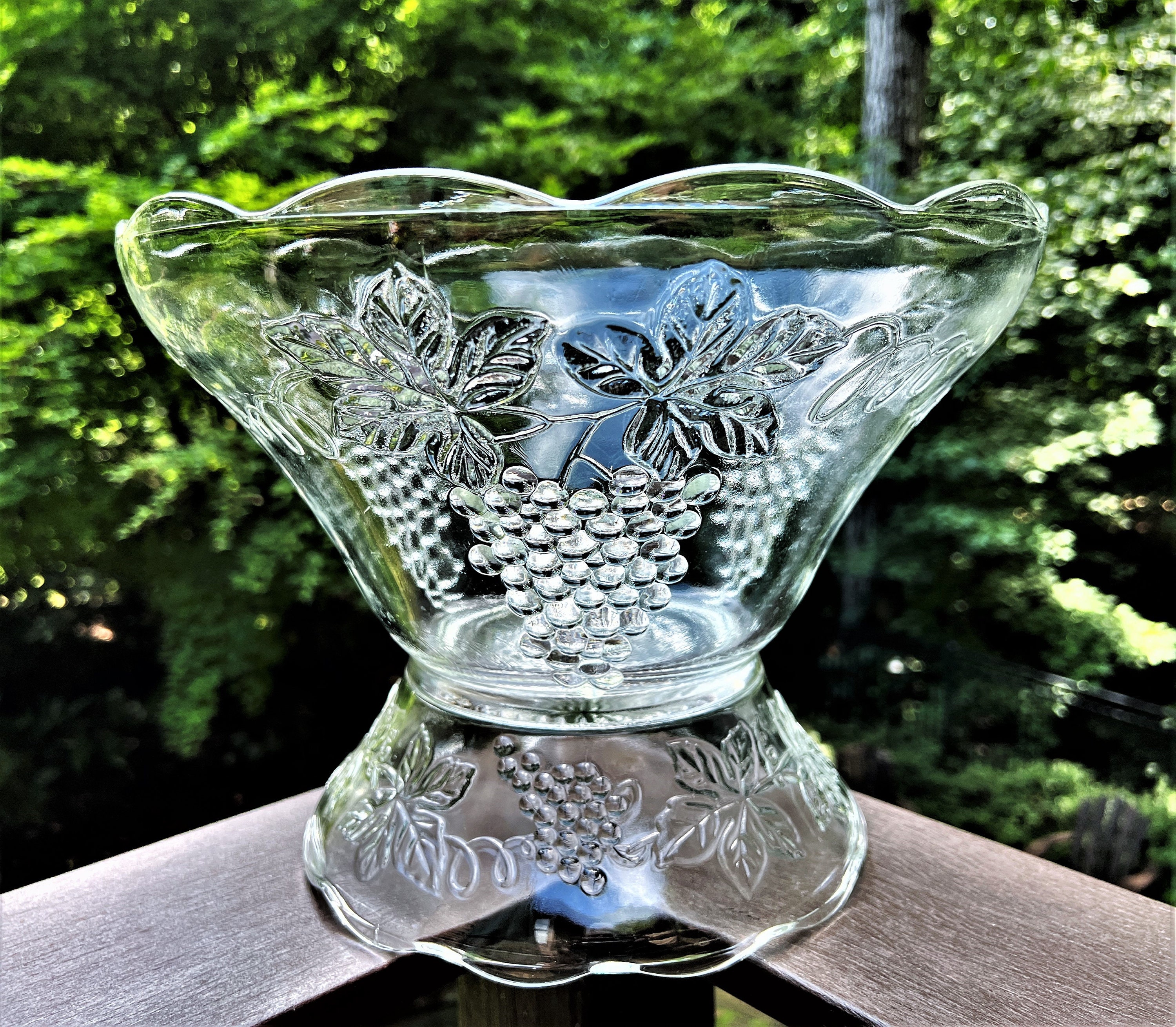 Anchor Hocking Vintage Clear 26-piece Punch Bowl Set, Bowl