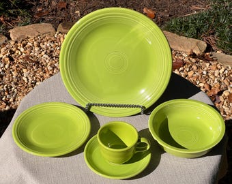 FOUR New in Box Fiesta Chartreuse 5-piece Place Settings by Homer
