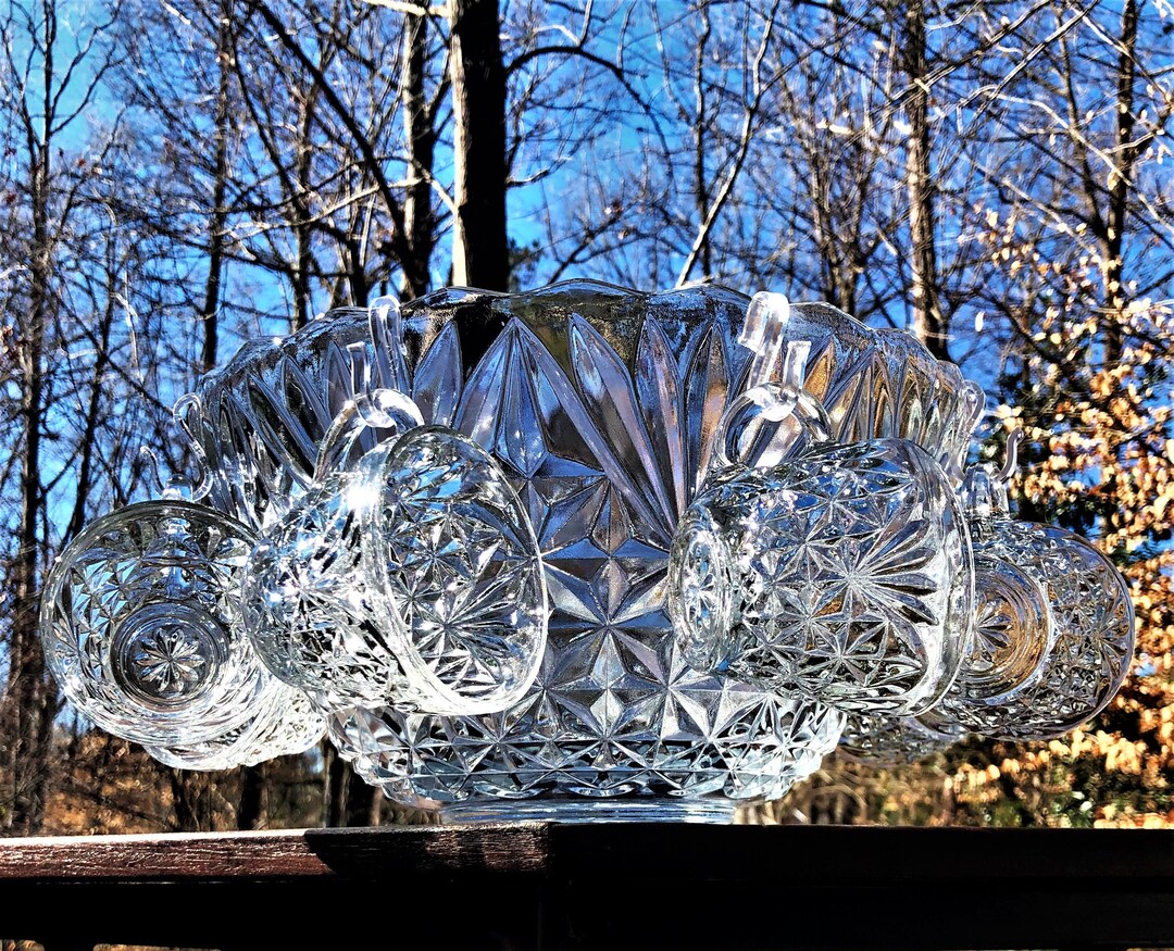 Anchor Hocking Arlington 17piece Punch Bowl Set, Wedding, Bridal
