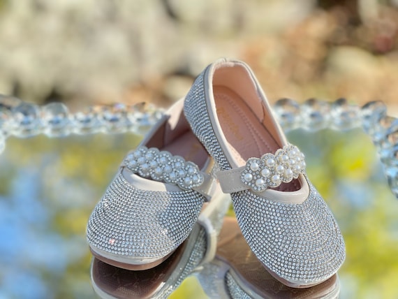 Baby girl cheap hard sole shoes