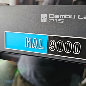 Hal 9000 Namensschild, inspiriert von 2001 Odyssee im Weltraum, 3D gedruckt