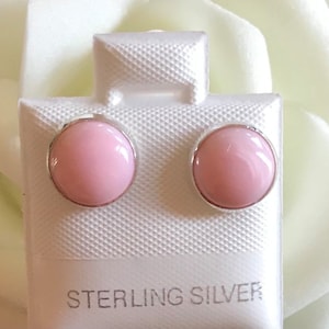 8mm Pink Conch Shell Stud Earrings - Round Pink Stud Sterling Silver Post Earrings - Natural Pink Conch Stone