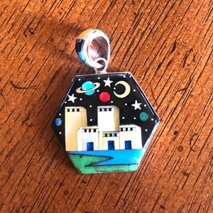Planet Earth House Star Moon Galaxy Night Sky Colgante/Colgante de plata de ley con microincrustaciones de piedras preciosas múltiples/Colgante multicolor para collar